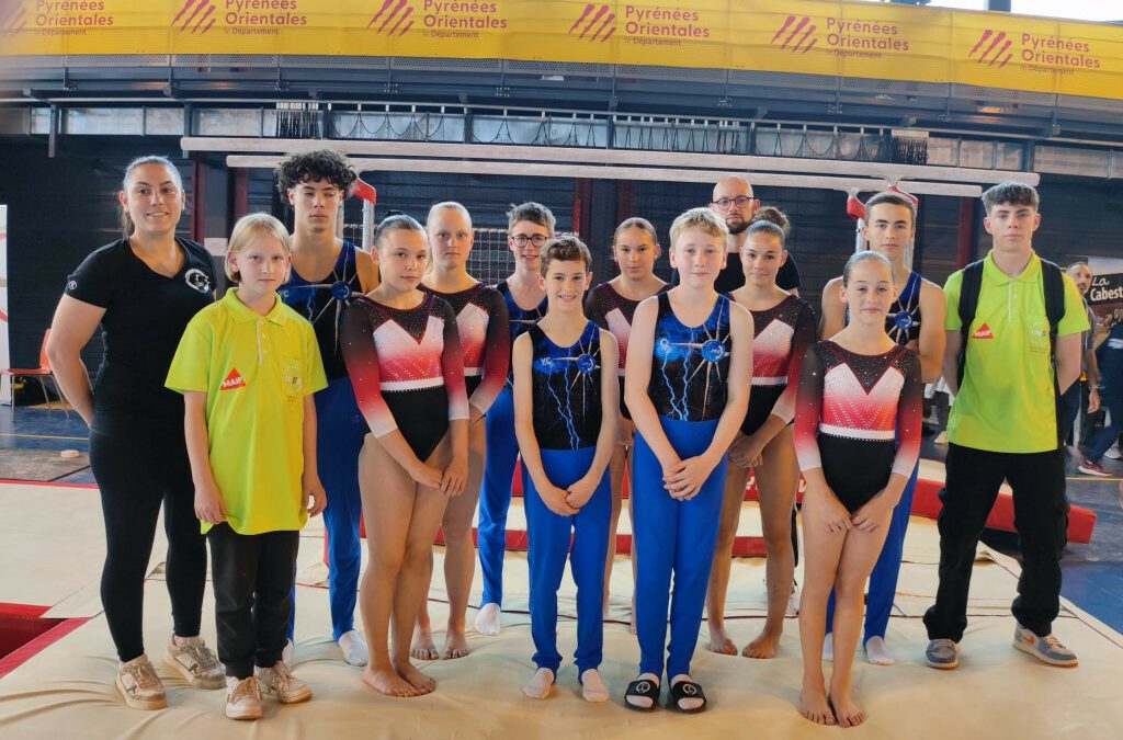 Des élèves de la section gym au championnat de France UNSS